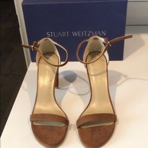 Stuart Weitzman Nearly Nude Heels in Saddle Suede